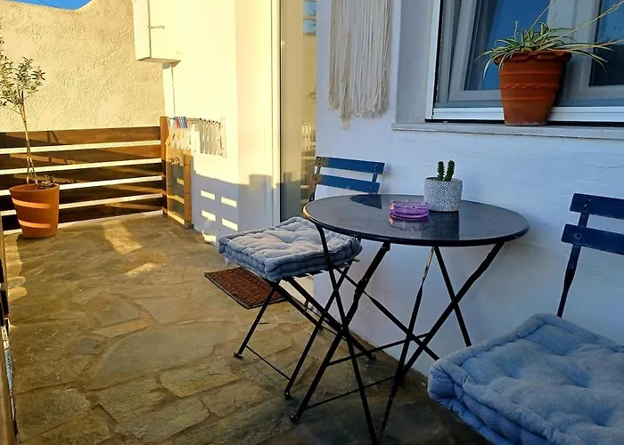 Street Апартаменты Андрос