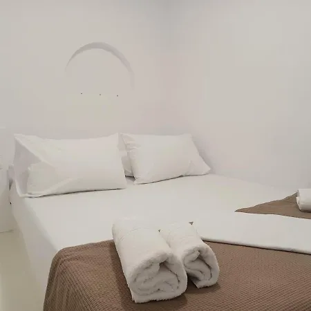 Street Andros Apartment *